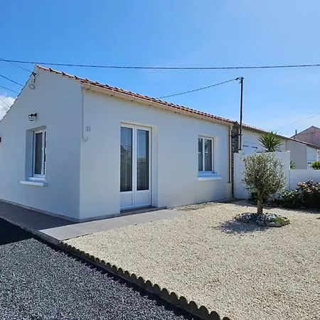 L'Envol De Sion Sur L'Ocean Proche Ocean Nyaraló Les Bussolleries