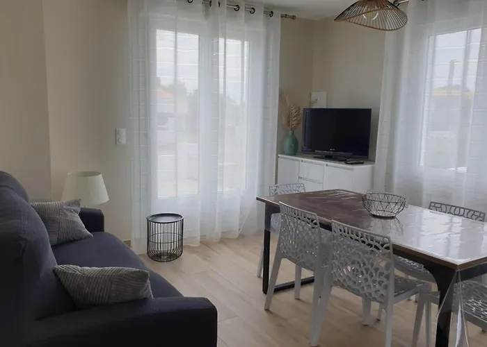 L'envol De Sion Sur L'ocean Proche Ocean Tatil Evi