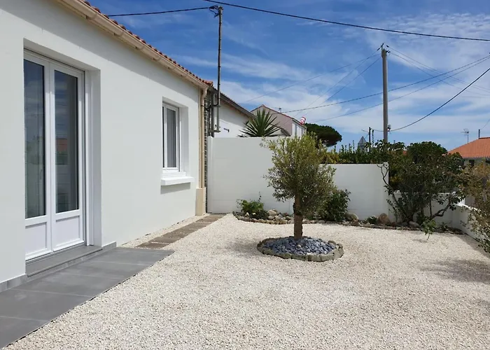 L'envol De Sion Sur L'ocean Proche Ocean * Les Bussolleries